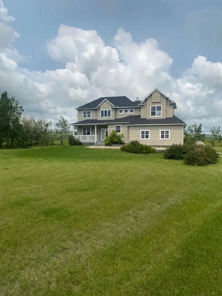 Acerage for sale 57 mins from South Calgary!