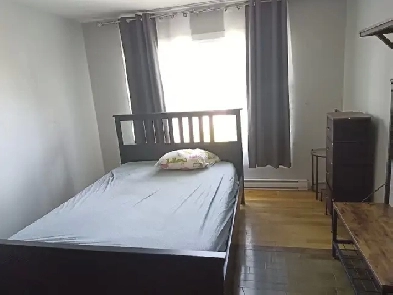 1 chambre à louer à Brossard(rive sud)