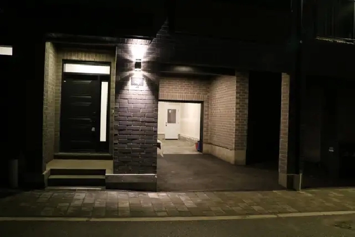 Executive Townhome for Rent – 4 Bed, 2.5 Bath – Near UoGuelph