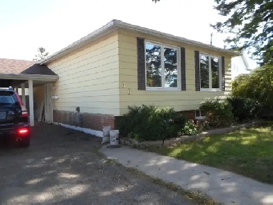 2 Bedroom Bungalow For Rent in Georgetown All Utilities Included