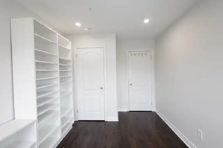 Private room for rent