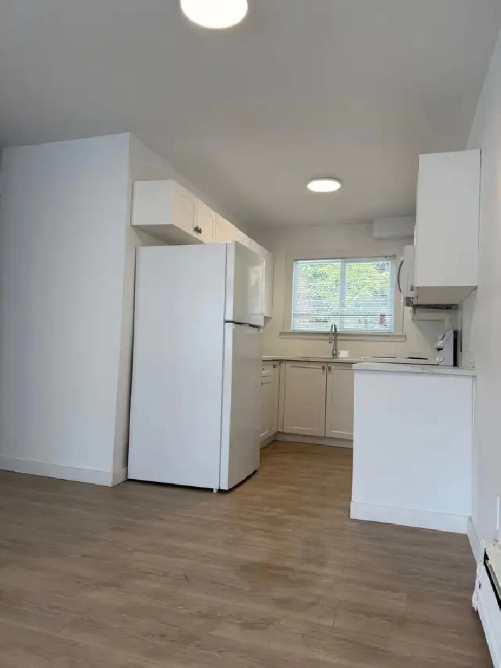 3 BED 1.5 BATH beautiful townhome. Includes heat $2150