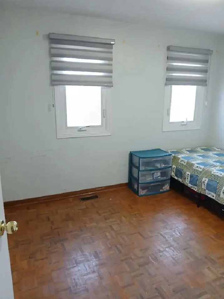 Room for rent in a shared room for 1 girl