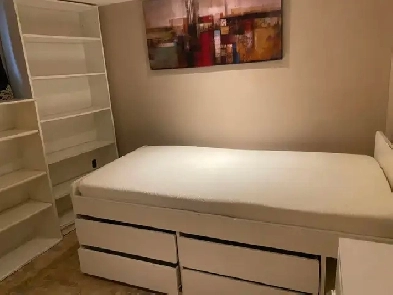 $450 room rental male  only near rcmp building west end