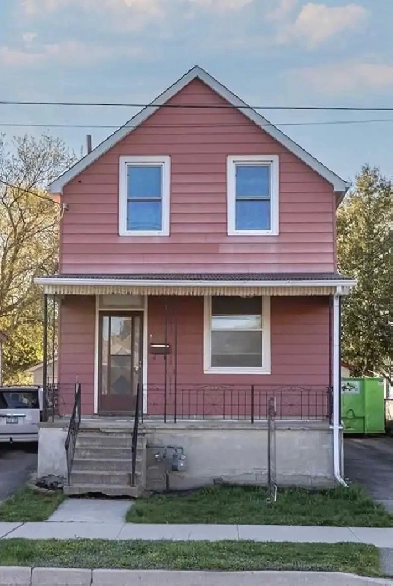 4 bedroom house for rent !! Ferguson Street