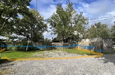 Outdoor Parking & Storage Space for Rent – Welland