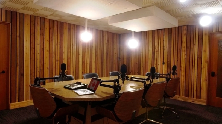 Podcast room/Recording studio for rent