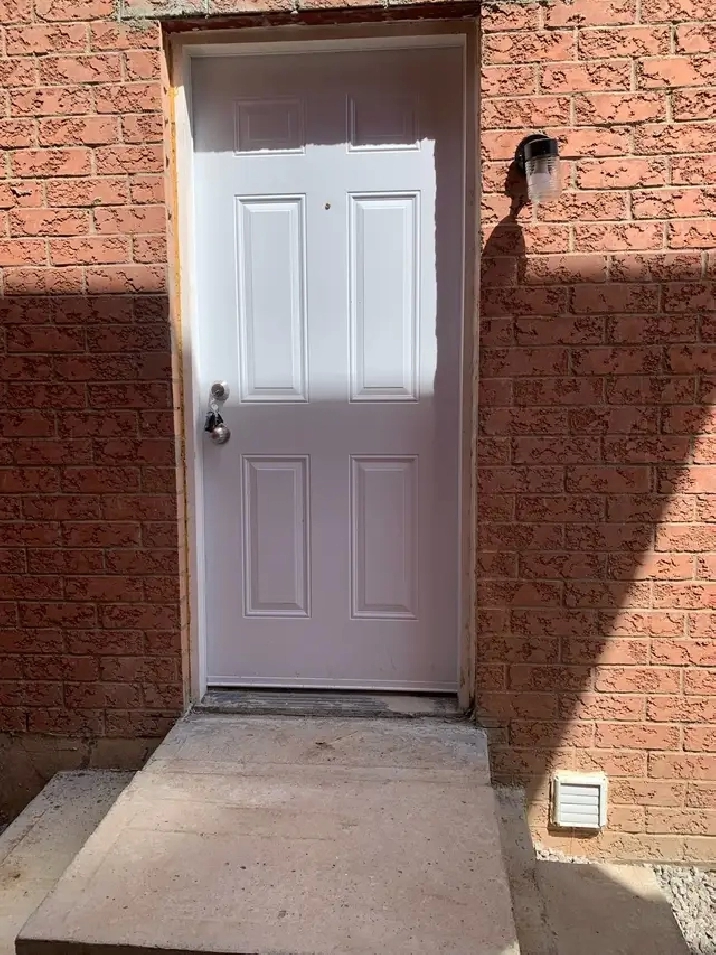 Spacious Newly Constructed Unit