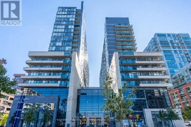 Luxurious 2 Bedroom   2 Bathroom Condo/Renovated/Downtown $2,695