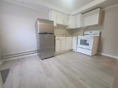 Trenton 2 bedroom ground floor $1600 all inclusive