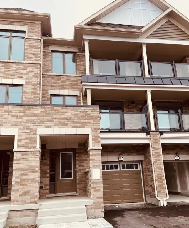 2-Bedroom   1 Office   2.5-Bathroom Townhome for Rent