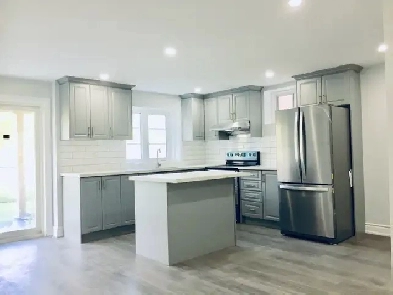 Basement For Rent in Brampton - 2 Bedroom, S. Entrance & Parking