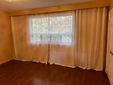 $1200-Master bedroom with private bathroom  at Steeles/Bathurst