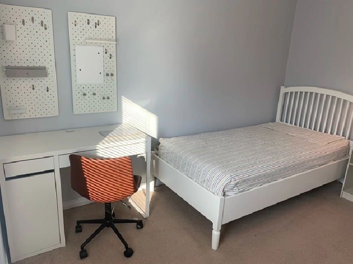 STUDENT BEDROOMS FOR 8 MONTH LEASE IN GUELPH