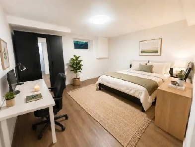 Female Room for rent