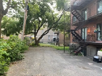 Downtown. Outside Parking space for monthly rent. Quiet resident