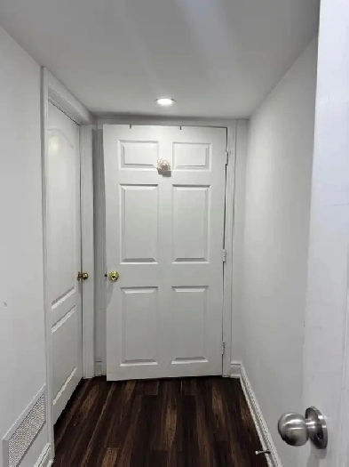 ONE BEDROOM BASEMENT