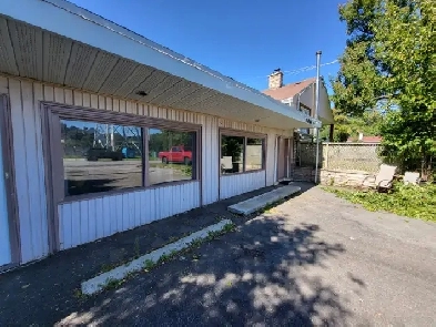 Home office Space- Prime Baseline Road Location