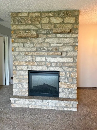 Spacious Newly Refreshed Adult Only 2 Bedroom Suite