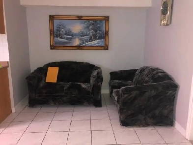 A Large Room in 3 Bedroom Basement for Rent in Brampton East