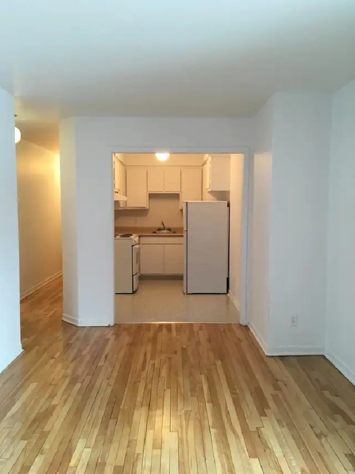 3 ½ à louer à Ahunstic, près de Henri-Bourassa!