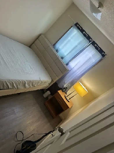 room for rent close to NAIT NW