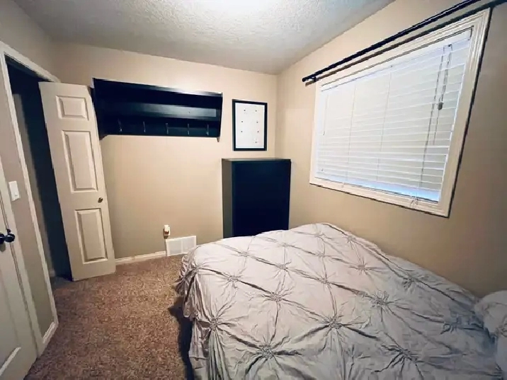 Shared Adult Home - Clean & Quiet