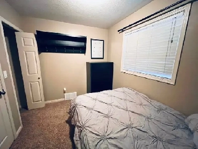 Shared Adult Home - Clean & Quiet
