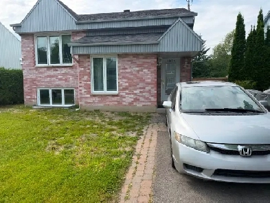 DUPLEX Grand 4 1/2 très lumineux - Abri tempo, électros inclus