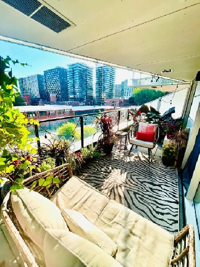 Élégant condo 1 cac Tout Meublé! Balcon!