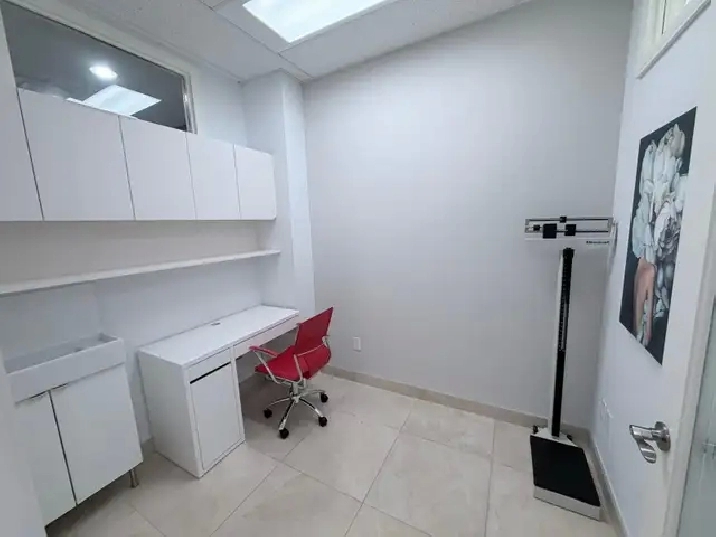 Furnished Clinic Rooms for Rent  Yonge/Steels