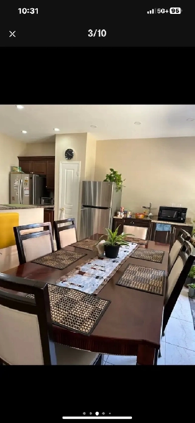 PRIVATE ROOM BRAMPTON FURNISHED M/F BUS STOP