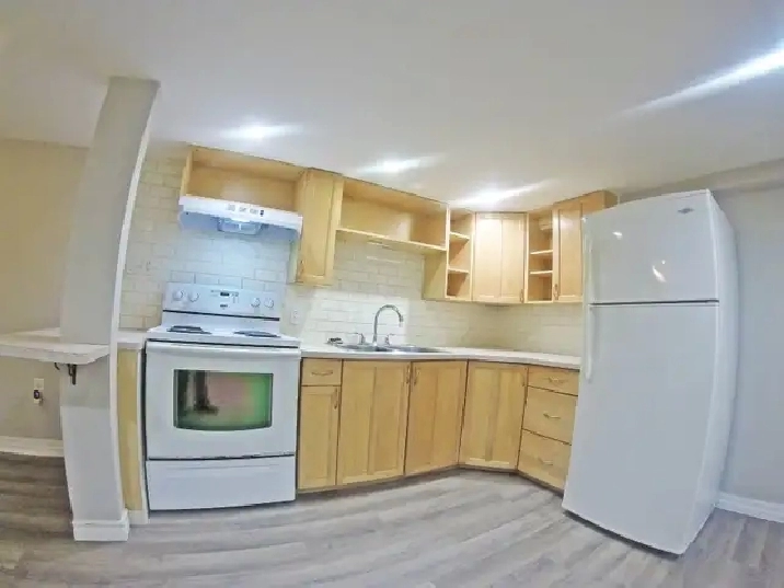 1 Bedroom Apartment - All inclusive/Newly renovated/Clean/Cozy