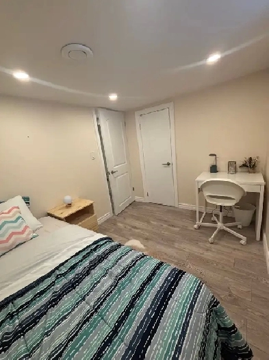 Female Student Room | Clean, Quiet & Utilities Included