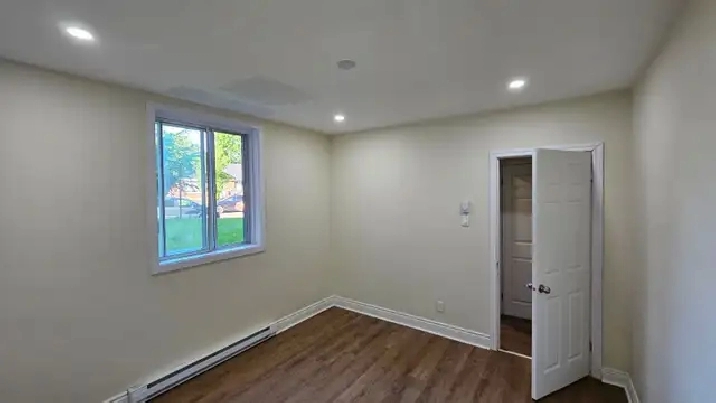 FREE 1 MONTH, GRATUIT 1 MOIS APPARTEMENT