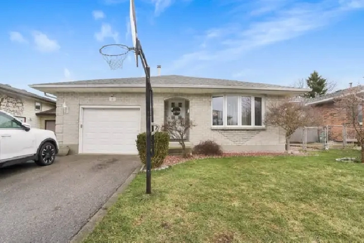 SINGLE FAMILY HOME FOR RENT