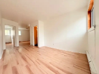 4 ½ à louer à Sillery | Près Université Laval & Maguire – Entrée