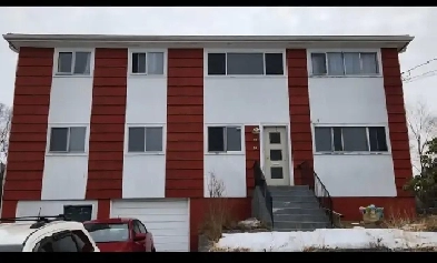 $2000 - 3 Bedrooms apartment for rent
