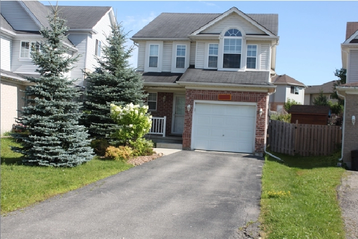 Laurelwood House for Rent 3bed 3bath Starting Aug 25, 2026