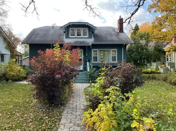 2 Bed 1 Bath House For Rent In Wellington Crescent Area