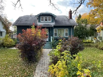 2 Bed 1 Bath House For Rent In Wellington Crescent Area