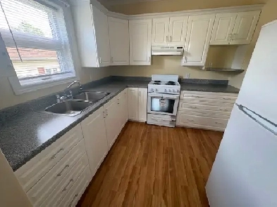 2 bedroom full house for rent