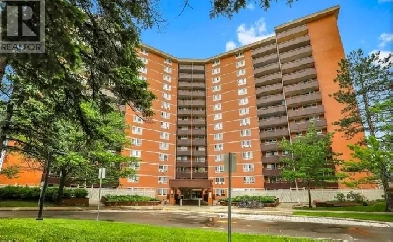 Beautifully renovated 2 bedrooms condo - all utilities included