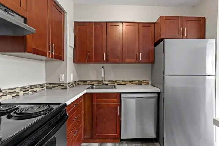 2 Bedroom Apartments- Uitilities Included!