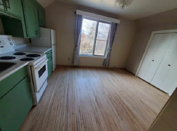$900 A MONTH 1-BEDROOM - ALL UTILITIES INCLUDED for August 1
