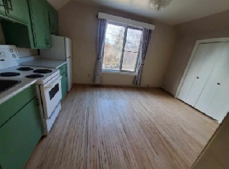 $900 A MONTH 1-BEDROOM - ALL UTILITIES INCLUDED for August 1