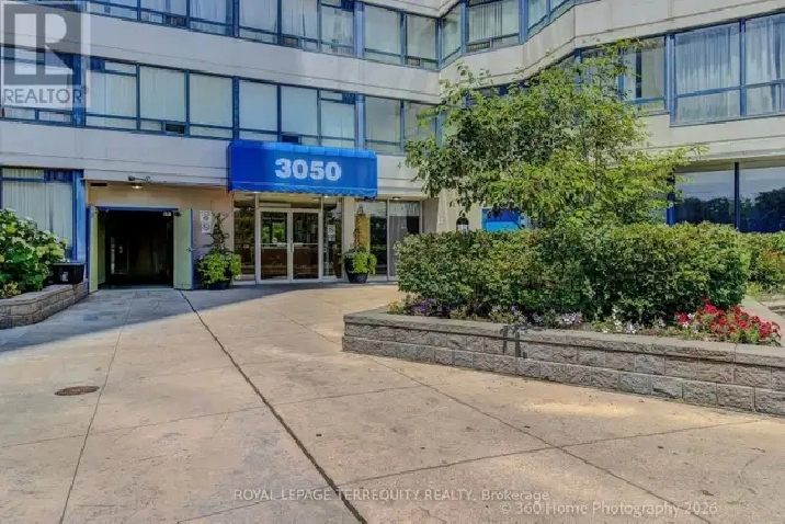 One Bedroom Condo Unit near UTSC