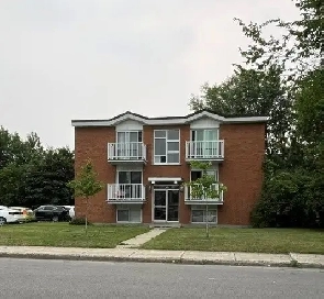 4 1/2 À LOUER LAVAL- 1 septembre 2026