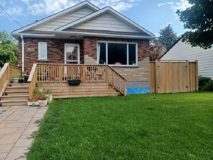 Oshawa House for Rent