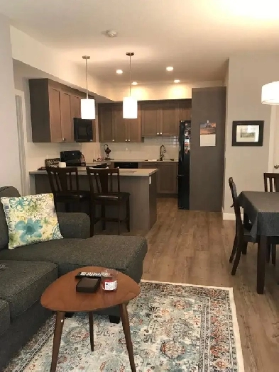 ROOM FOR RENT IN BEAUTIFUL CANMORE HOME (available Sept. 01)